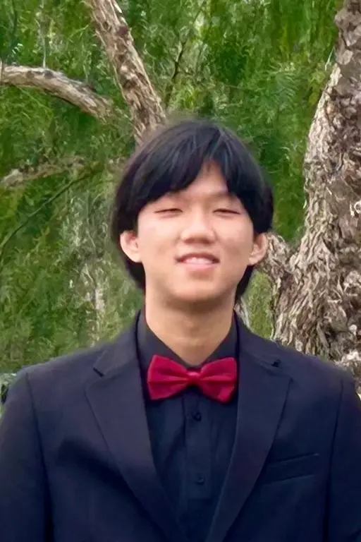 Danniell with headphones.