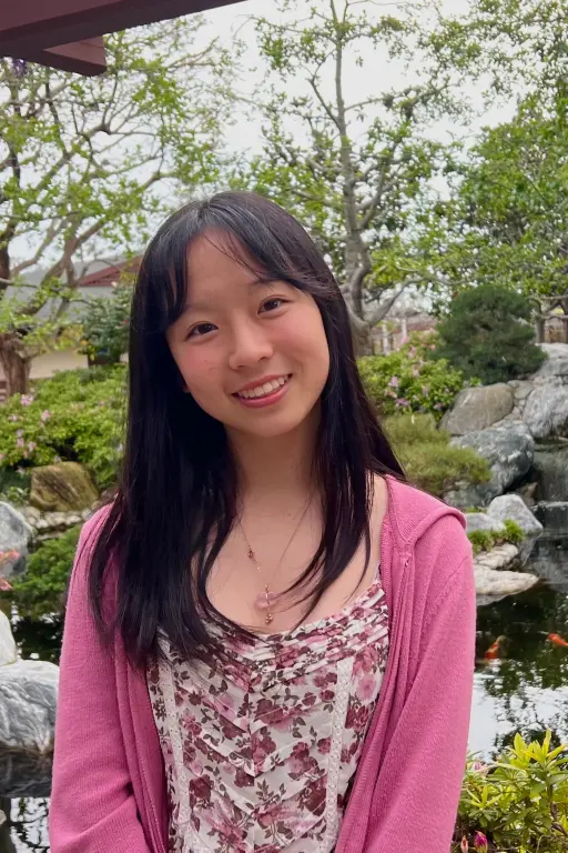 Ellin chilling with wall.